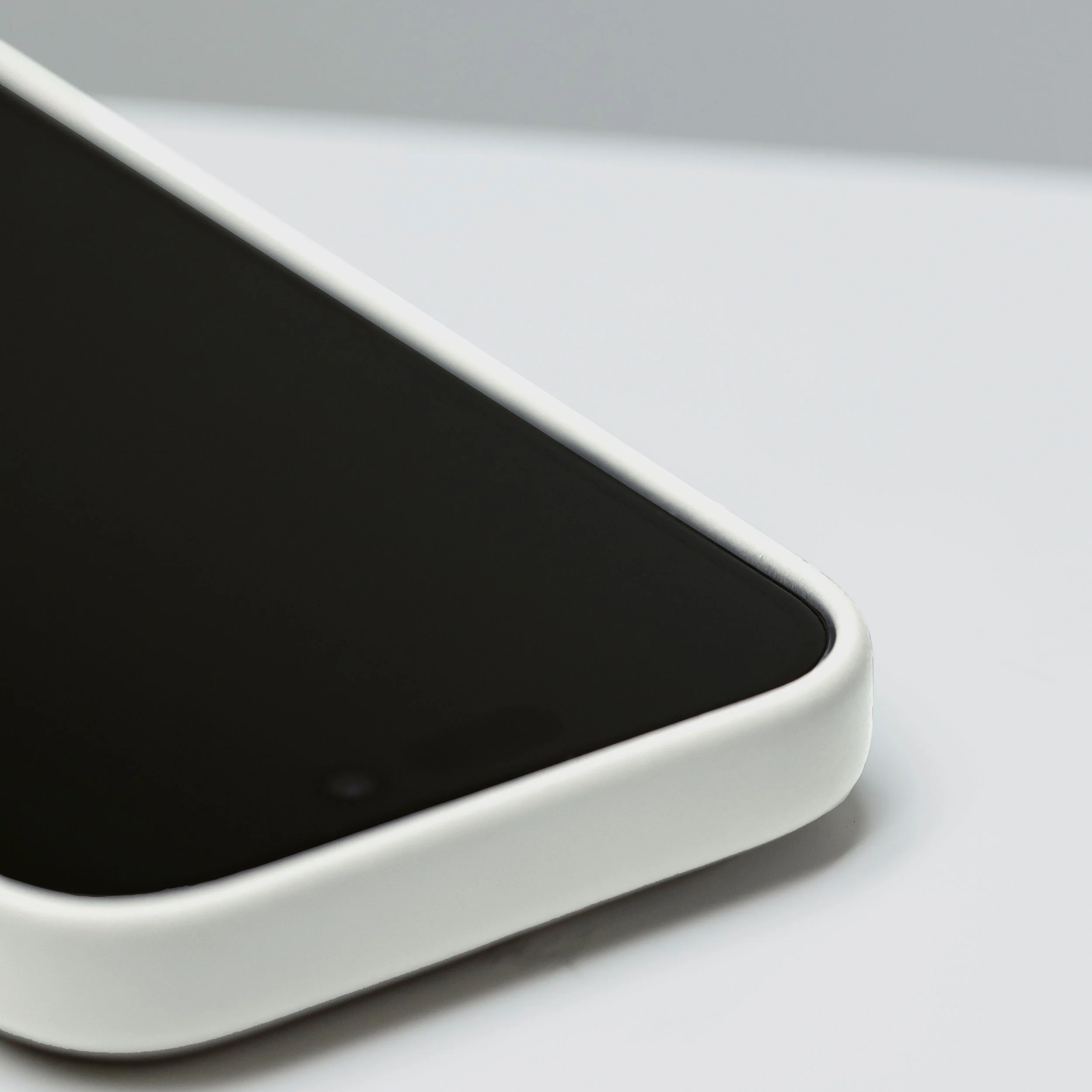 AntiMicrobial Silicone Stacks Case | Stone Grey | iPhone 16 | D25IPO16BCST9SY - Image 3