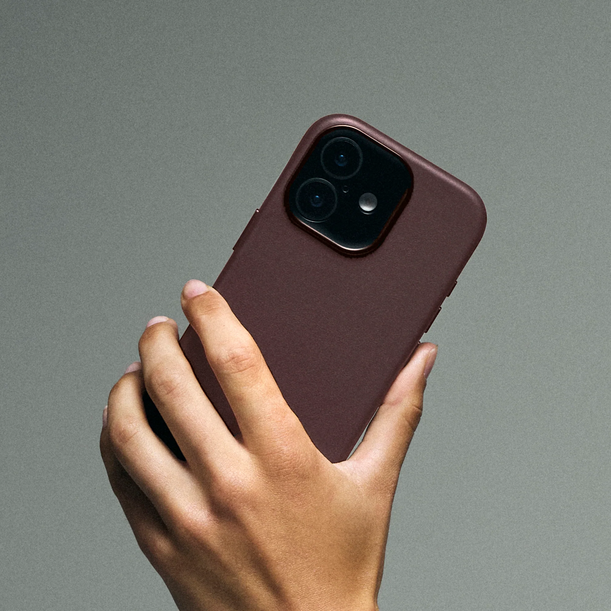 Leather Case | Chocolate Brown | iPhone 17 | D26IPO17BC1CN - Image 5
