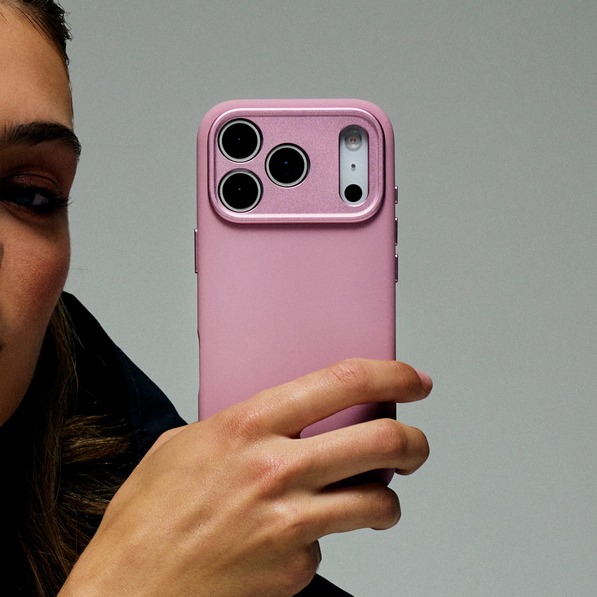 AntiMicrobial Silicone Case | Rosette | iPhone 17 Pro | D25IPO17PBCS9RE - Image 3